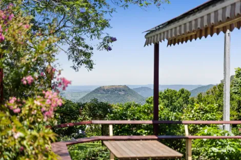 80 TOURIST RD, RANGEVILLE, QLD 4350