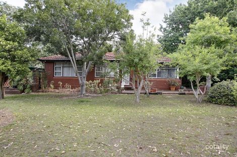 Property photo of 2 Sixth Avenue Macquarie Fields NSW 2564