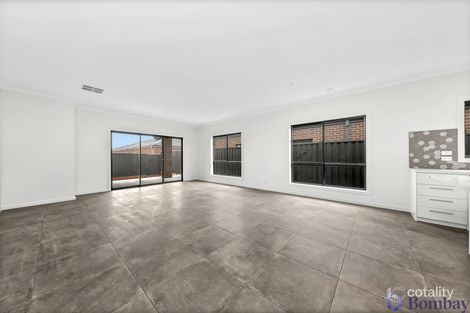 Property photo of 1289 Edgars Road Wollert VIC 3750