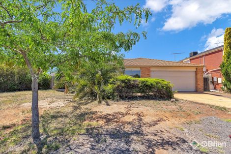 30 Meadow Glen Dr, Melton West, VIC 3337