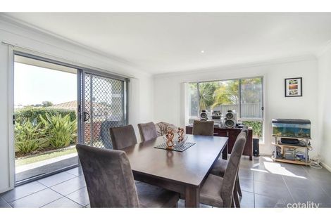 Property photo of 21/3-15 Lennox Circuit Pottsville NSW 2489