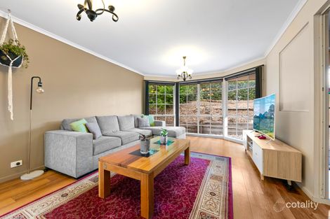 Property photo of 32 Amelia Close Beaconsfield VIC 3807