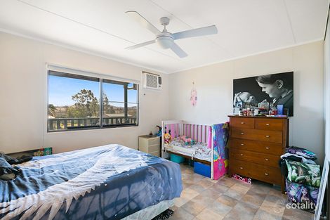 Property photo of 11 Bell Street Greenmount QLD 4359