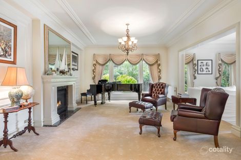 Property photo of 14 Boston Road Balwyn VIC 3103
