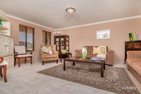 Property photo of 32 Edgeworth Circuit Tapping WA 6065