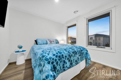 Property photo of 15 Edgar Avenue Cranbourne South VIC 3977
