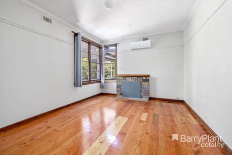 Property photo of 11 McNeil Street Bellfield VIC 3081