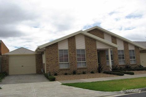 Property photo of 2/19 Silverdene Avenue Sydenham VIC 3037
