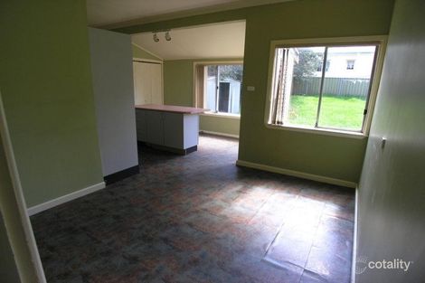 Property photo of 15 Maxwell Avenue Orange NSW 2800