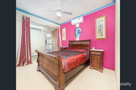 Property photo of 19 Tallarook Way Waggrakine WA 6530