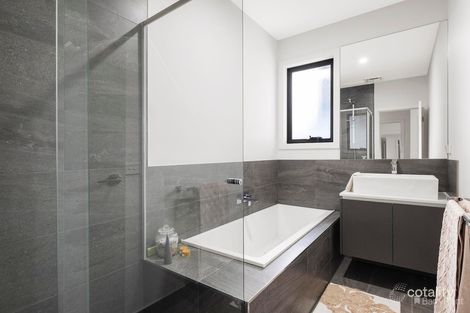 Property photo of 3/70 Chippewa Avenue Donvale VIC 3111