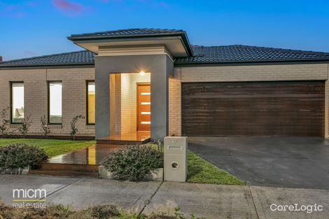 Property photo of 27 Martaban Crescent Point Cook VIC 3030