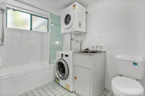 Property photo of 11/51 Leopard Street Kangaroo Point QLD 4169