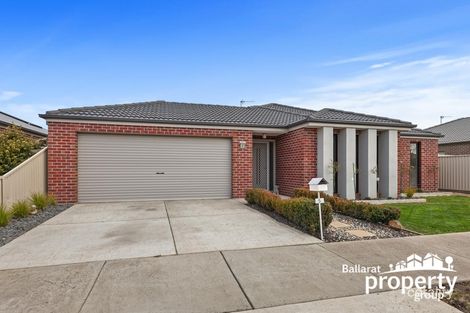 5 Chifley Dr, Delacombe, VIC 3356