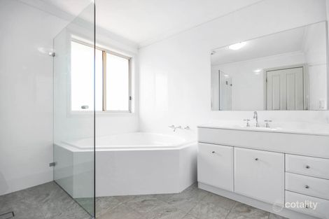 Property photo of 67 Pine Creek Circuit St Clair NSW 2759
