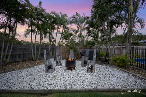 Property photo of 2 Dartmouth Close Clinton QLD 4680