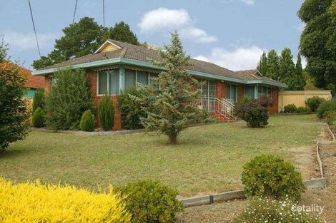 118 Eastfield Rd, Croydon South, VIC 3136