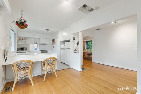 Property photo of 2 Benalong Court Doncaster VIC 3108