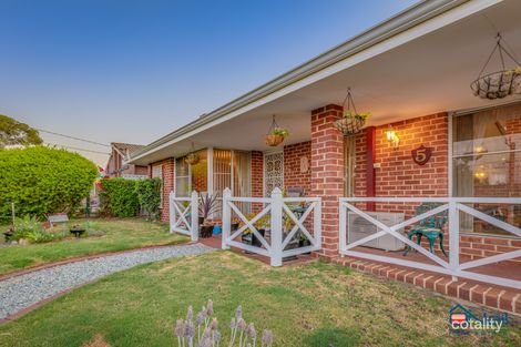 Property photo of 5 Hillside Road Mount Richon WA 6112