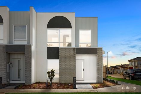 67 Lanark St, Clyde North, VIC 3978