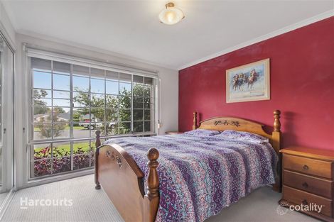 Property photo of 19 Centenary Road Albion Park NSW 2527