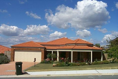 28 Asheville Pde, Landsdale, WA 6065