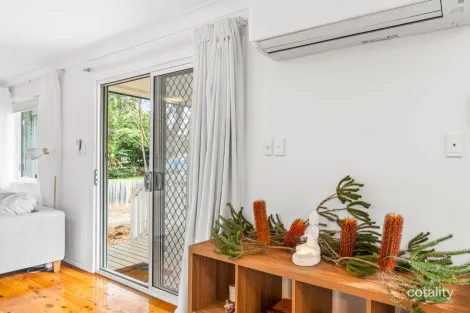 Property photo of 13 Medika Drive Russell Island QLD 4184