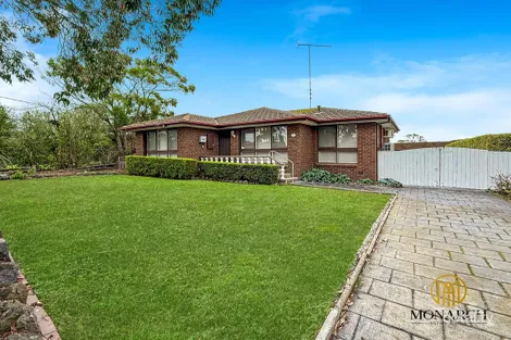 8 Boolarong Dr, Belmont, VIC 3216