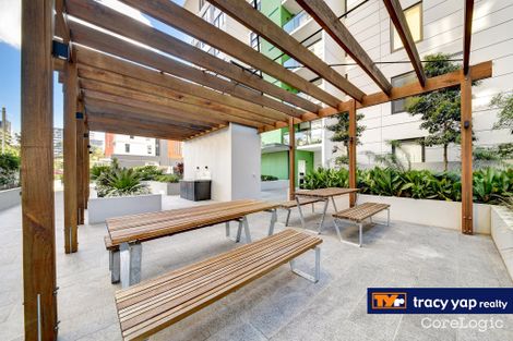 Property photo of 1/8 Saunders Close Macquarie Park NSW 2113