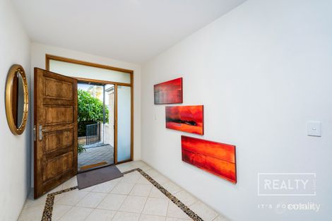 Property photo of 176 Newborough Street Karrinyup WA 6018