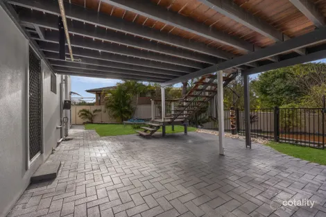 Property photo of 5 Olbern Crescent Yamanto QLD 4305