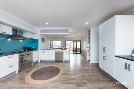 Property photo of 16 Peninsula Avenue Heathridge WA 6027