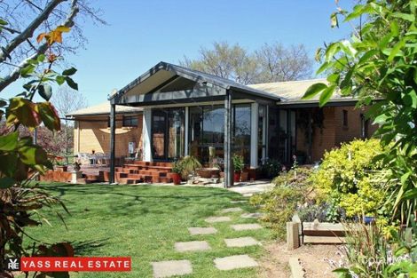 Property photo of 10 Harrow Lane Yass NSW 2582