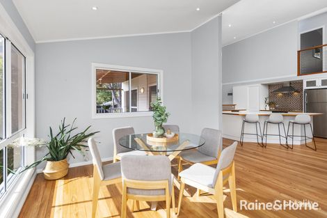 Property photo of 29 Sublime Point Avenue Tascott NSW 2250