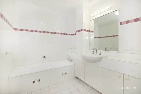 Property photo of 16/1A Mitchell Parade Mollymook Beach NSW 2539