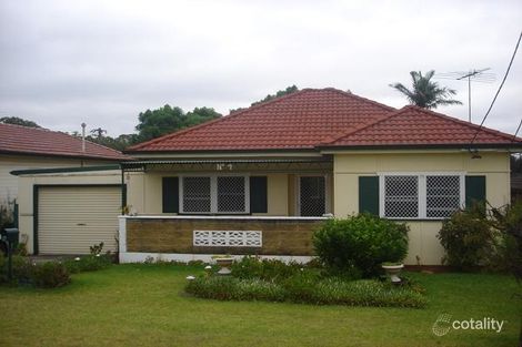 4 May St, Fairfield, NSW 2165