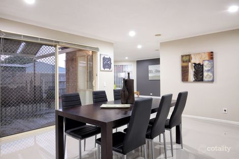 Property photo of 8 Southern Cross Drive Roxburgh Park VIC 3064