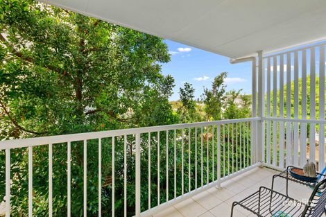 Property photo of 23/400 Tingal Road Wynnum QLD 4178