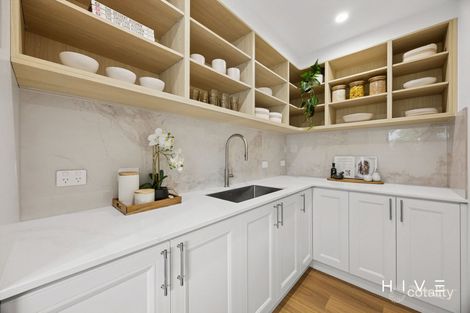 Property photo of 49 Handcock Crescent Macgregor ACT 2615