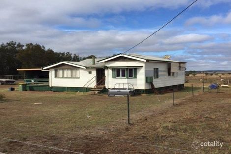 99 Bunkers Hill School Rd, Westbrook, QLD 4350