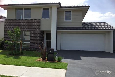 Property photo of 9 Britannia Drive Glenfield NSW 2167