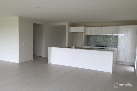 Property photo of 9 Britannia Drive Glenfield NSW 2167