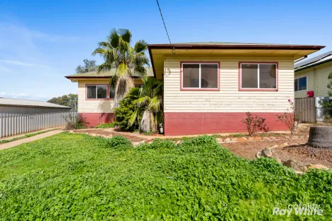 23 Robert St, Junee, NSW 2663