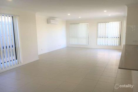 Property photo of 90 Dixon Drive Pimpama QLD 4209