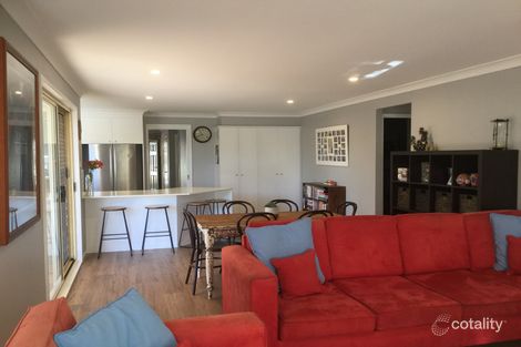 Property photo of 19 Audie Parade Berkeley Vale NSW 2261