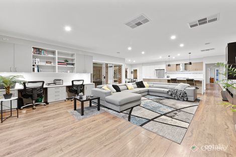 Property photo of 36 Banjo Paterson Drive Pakenham VIC 3810