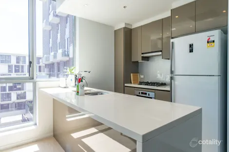 Property photo of 618/20 Gadigal Avenue Zetland NSW 2017