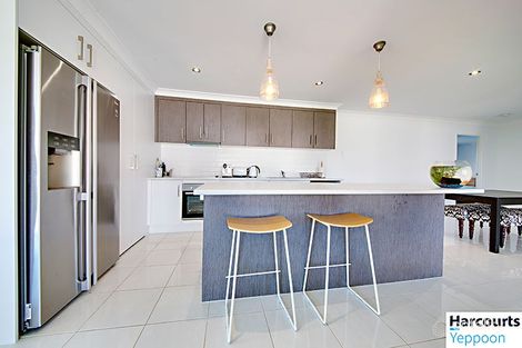 Property photo of 32 Waterview Drive Lammermoor QLD 4703