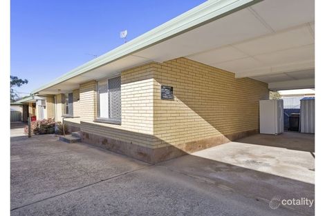 Property photo of 2/5 Bell Court Wodonga VIC 3690