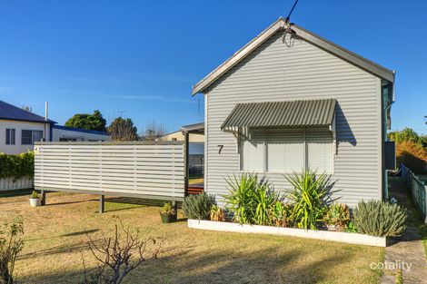 Property photo of 7 Barrett Avenue Cessnock NSW 2325